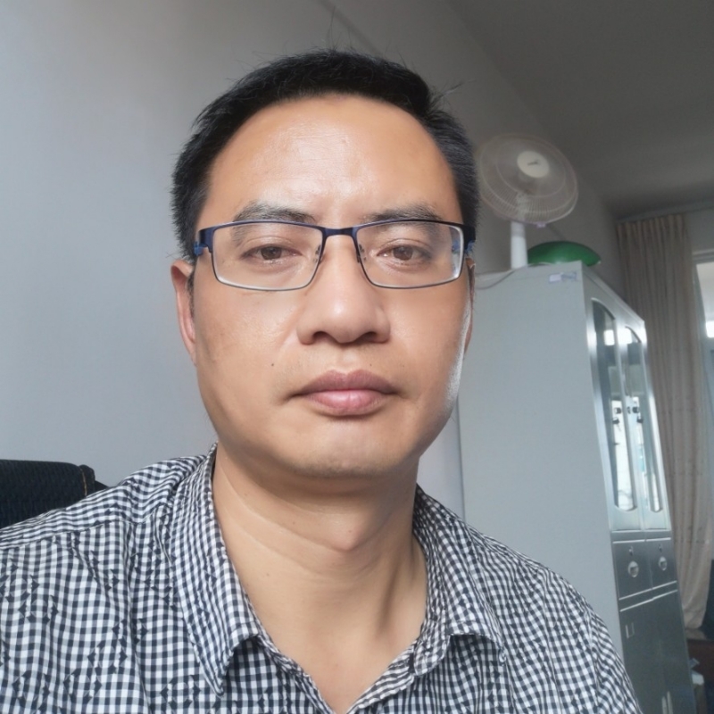 深情久伴的第一张照片--平潭相亲服务中心
