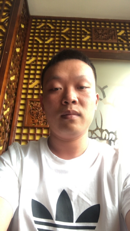 唐子龙的第二张照片--平潭相亲服务中心