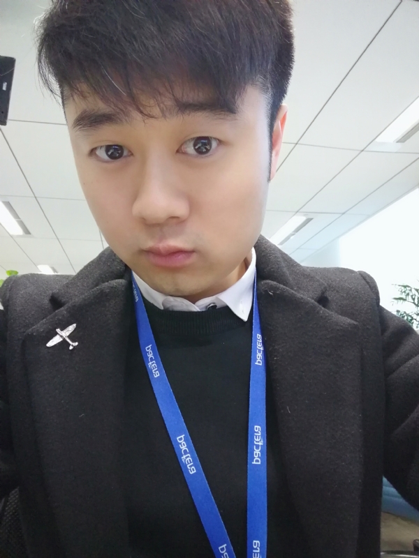 择一爱与被爱的第一张照片--平潭相亲服务中心