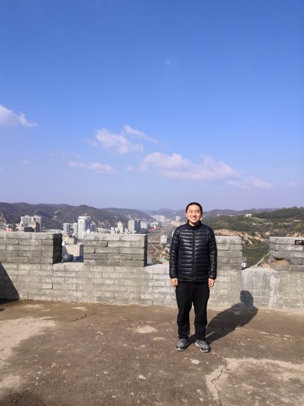 人间不值得的第一张照片--平潭相亲服务中心