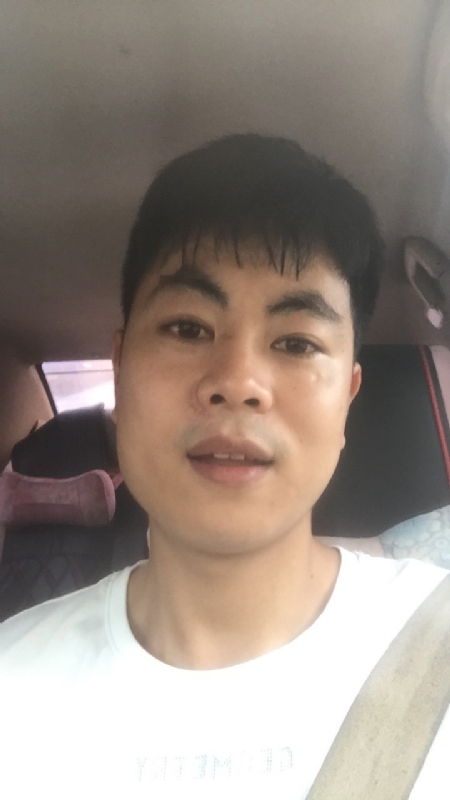 小贱哥的第一张照片--平潭相亲服务中心