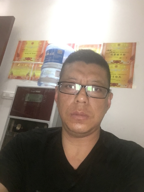 牵手的第二张照片--平潭相亲服务中心