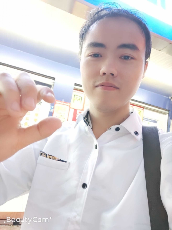 开心就好的第一张照片--平潭相亲服务中心