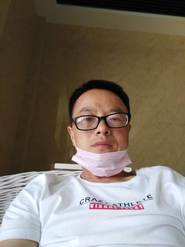 小马奔腾的第一张照片--平潭相亲服务中心