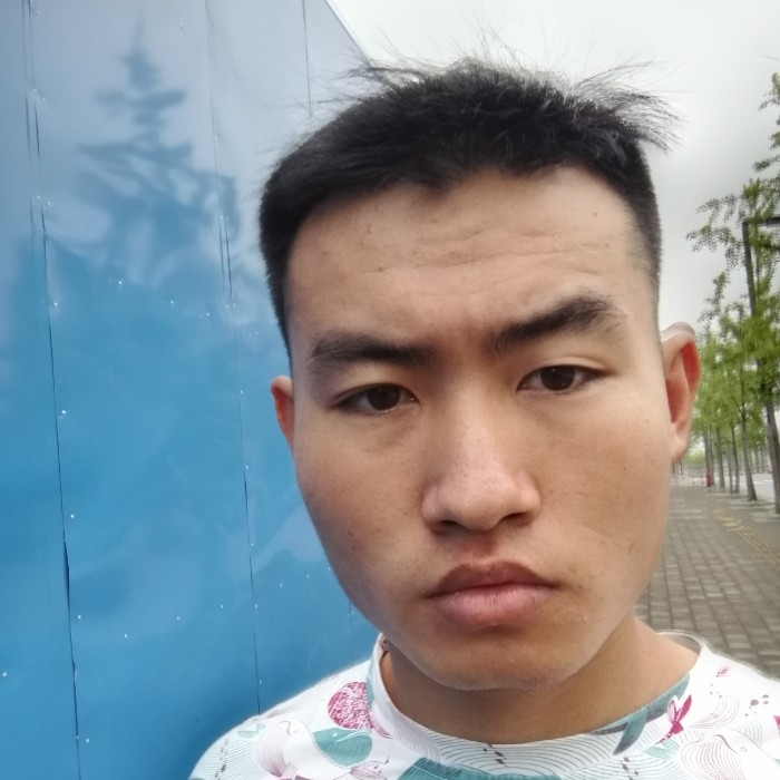 爱一个哦的第一张照片--平潭相亲服务中心