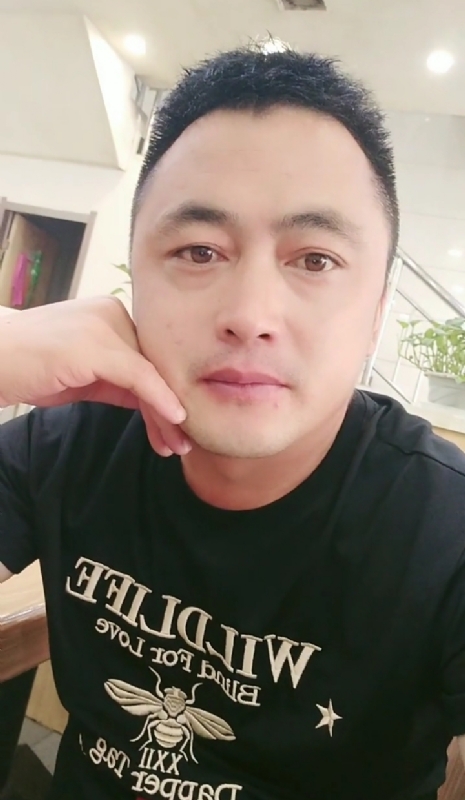廖艾德的第一张照片--平潭相亲服务中心