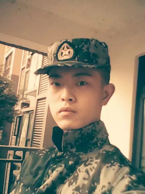 深情留给意中人aaaa的第一张照片--平潭相亲服务中心
