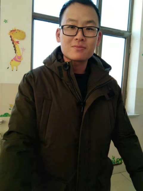 品上男人的第一张照片--平潭相亲服务中心