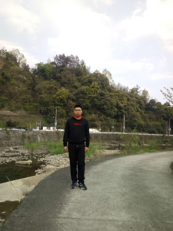 等着上钩的鱼的第二张照片--平潭相亲服务中心