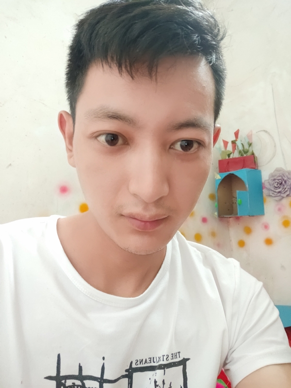 笑对人生的第一张照片--平潭相亲服务中心