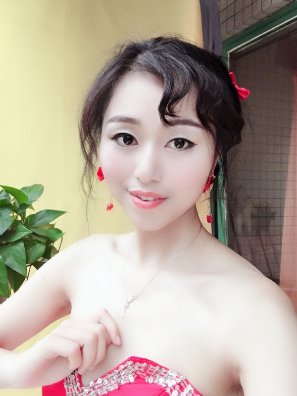 薇薇的第二张照片--平潭相亲服务中心