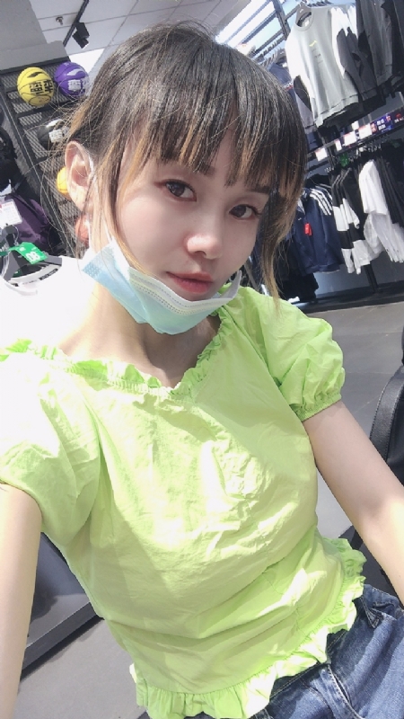 婀娜袅袅的第一张照片--平潭相亲服务中心