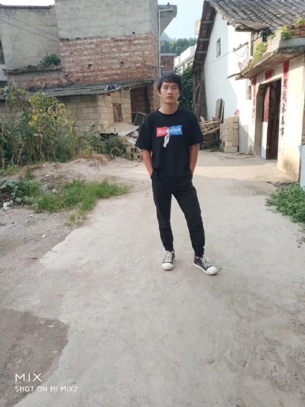 活活该的第一张照片--平潭相亲服务中心