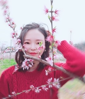 小桌子的第一张照片--平潭相亲服务中心