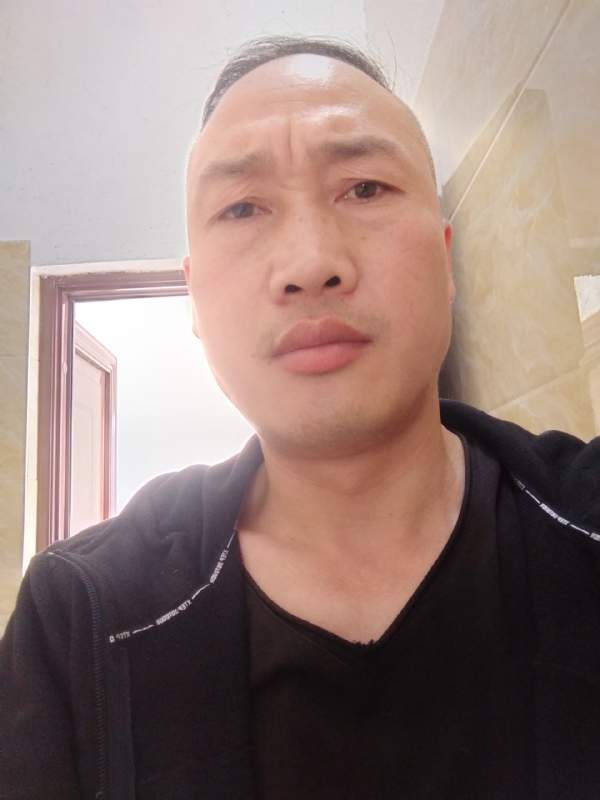 猴哥的第一张照片--平潭相亲服务中心