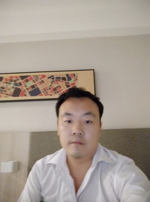 落叶寂寞的第一张照片--平潭相亲服务中心