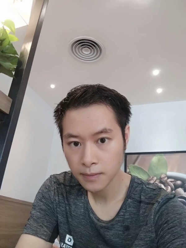 期待缘分的第一张照片--平潭相亲服务中心