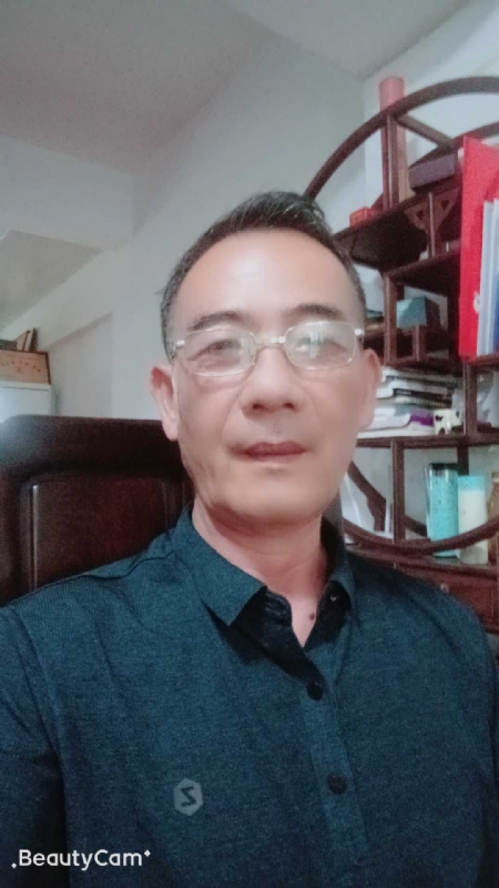 茂哥的第一张照片--平潭相亲服务中心