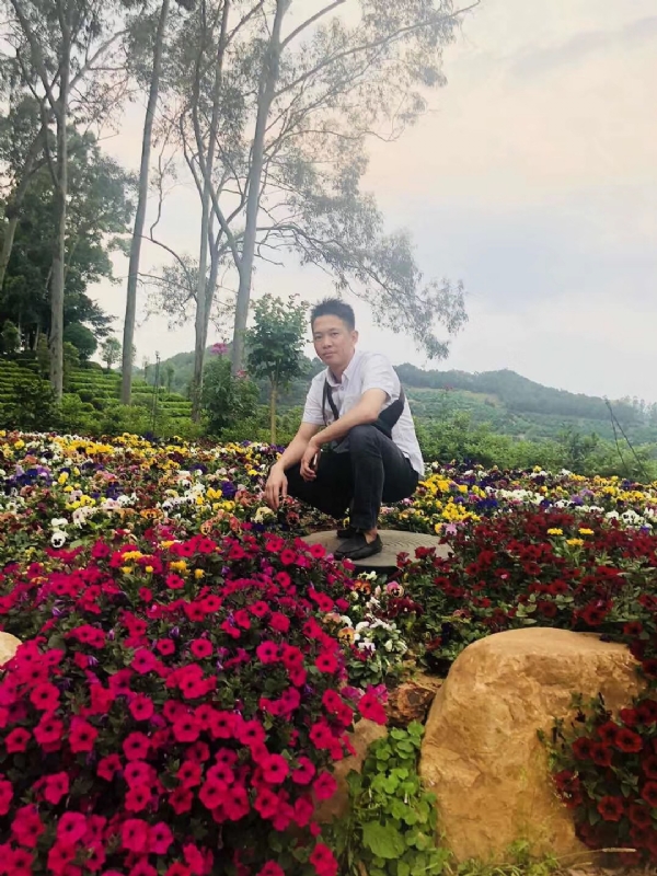 小郑的第一张照片--平潭相亲服务中心