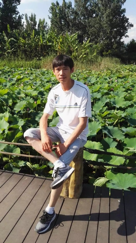 洛佐山娃的第一张照片--平潭相亲服务中心