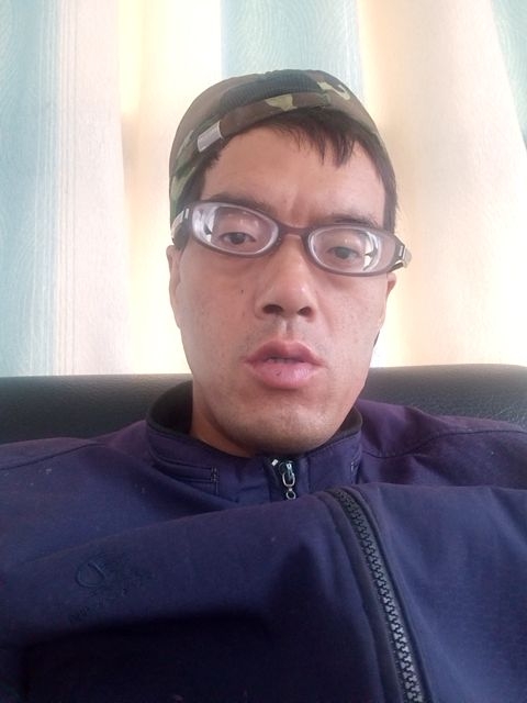 等待有缘人的第二张照片--平潭相亲服务中心
