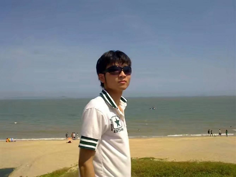 阿俊的第一张照片--平潭相亲服务中心
