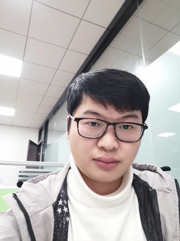乀漓洛的第一张照片--平潭相亲服务中心