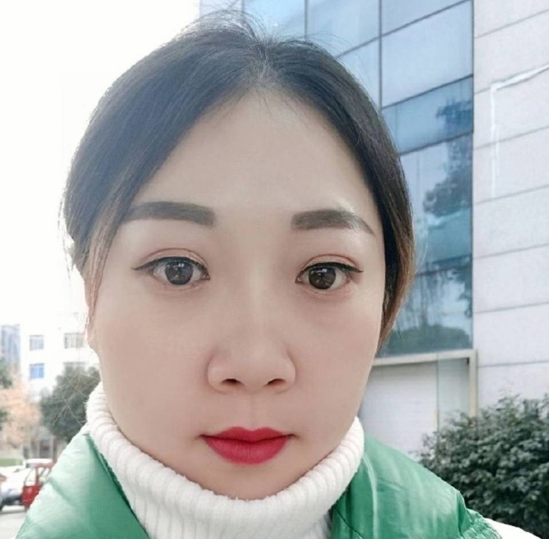 袁芳的第一张照片--平潭相亲服务中心