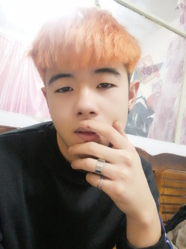 钟宇诗的第一张照片--平潭相亲服务中心