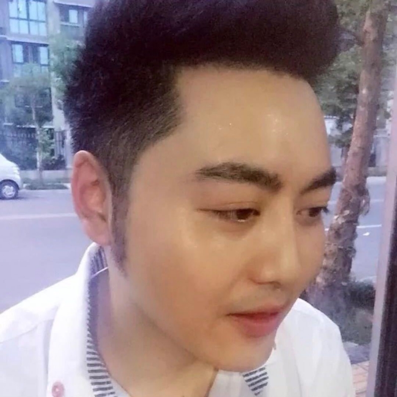 加油吧少年的第一张照片--平潭相亲服务中心