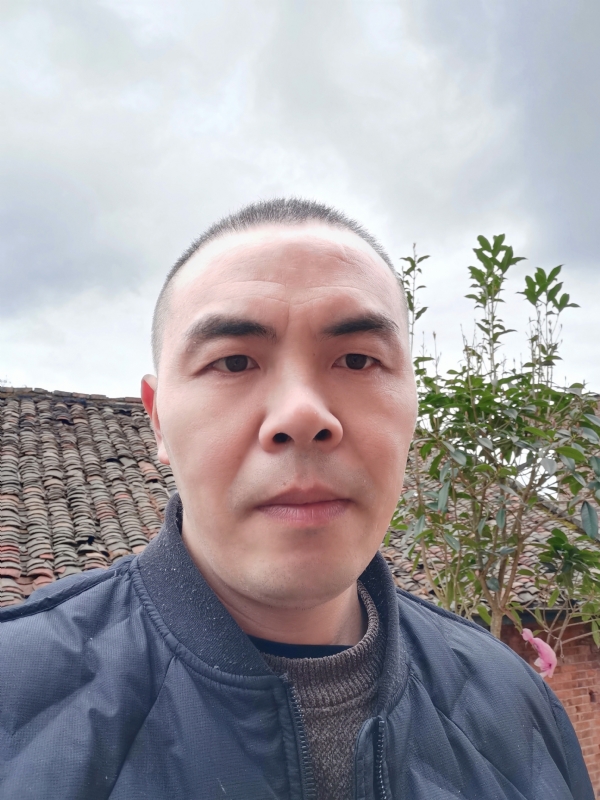 无悔的第一张照片--平潭相亲服务中心