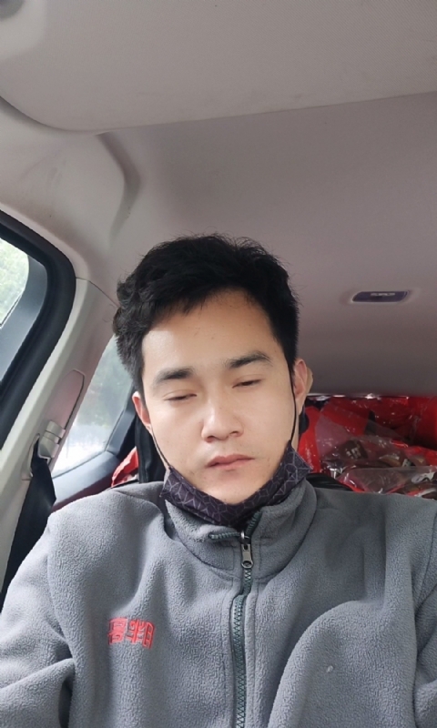 冷锋的第一张照片--平潭相亲服务中心