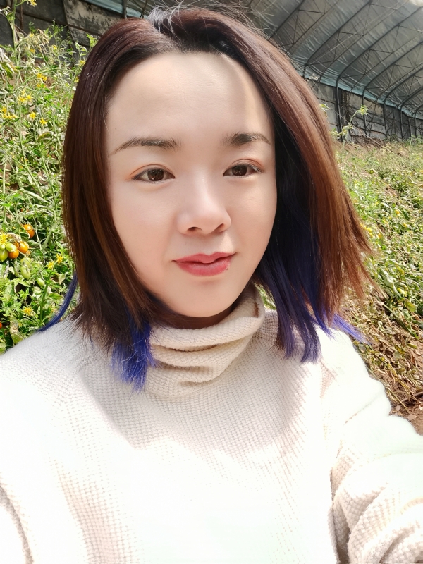 欣欣向荣的第一张照片--平潭相亲服务中心