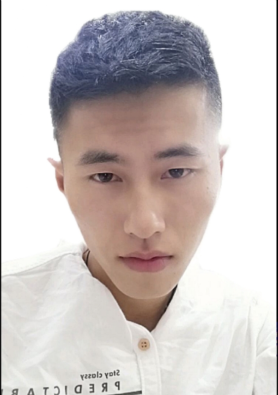 ～末哥的第三张照片--平潭相亲服务中心