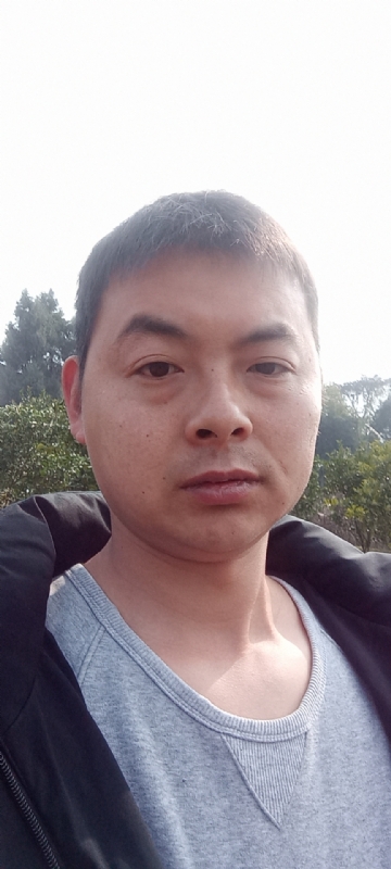 亲亲抱抱我爱你的第一张照片--平潭相亲服务中心