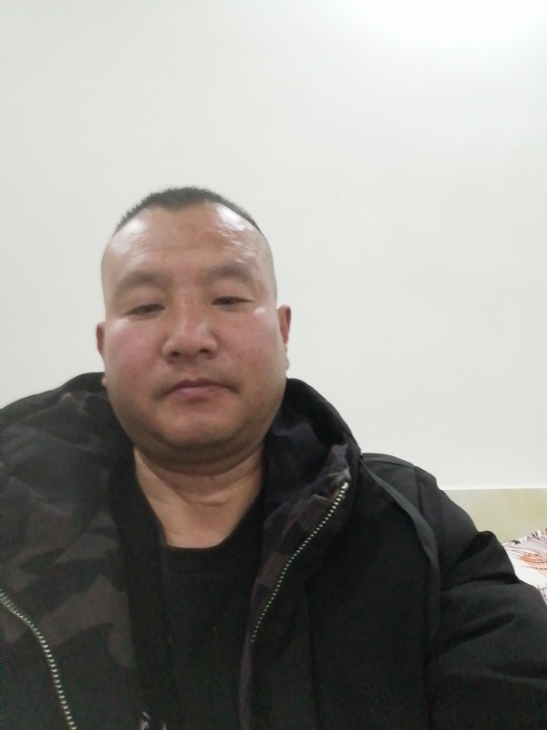 肖小江的第一张照片--平潭相亲服务中心