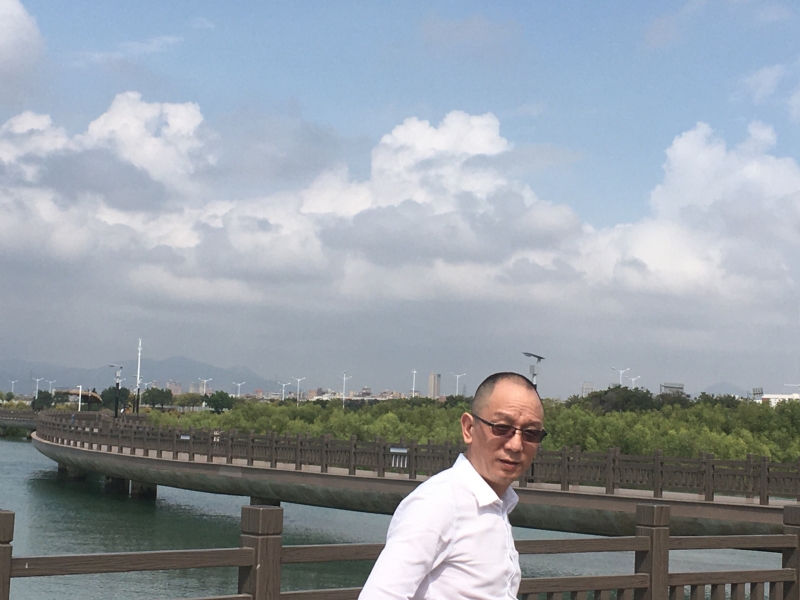 朗行天下的第一张照片--平潭相亲服务中心
