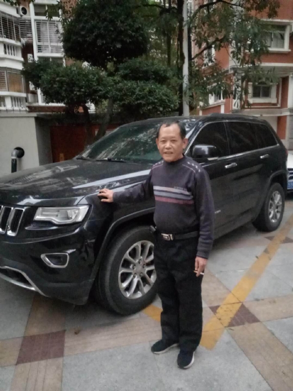 辉煌的第一张照片--平潭相亲服务中心