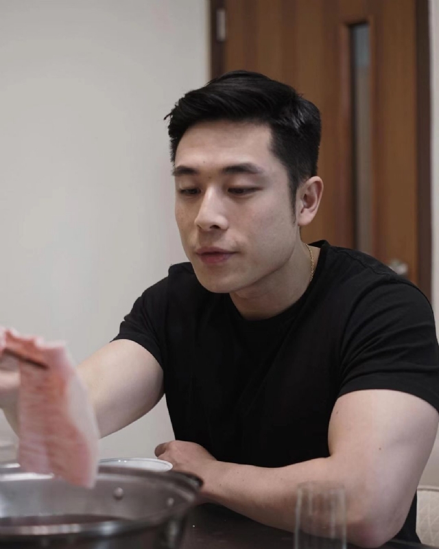 李浩泓的第一张照片--平潭相亲服务中心
