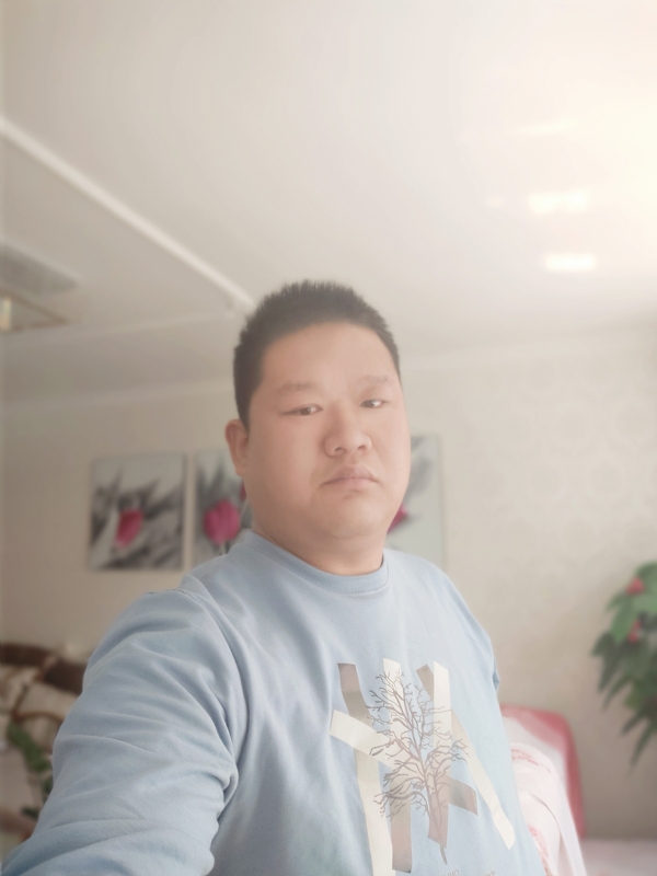 别无选择的第一张照片--平潭相亲服务中心