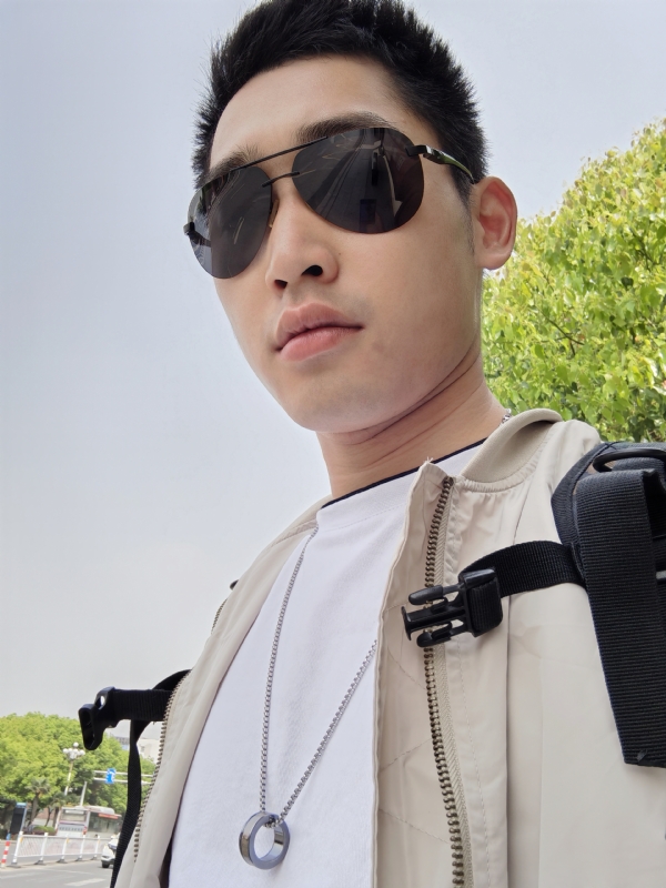 残花落陌,的第一张照片--平潭相亲服务中心