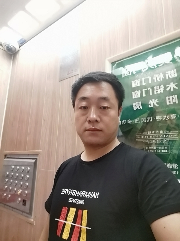 江南烟雨的第一张照片--平潭相亲服务中心