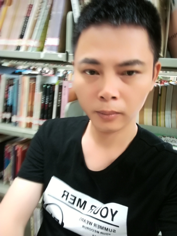 青青子衿的第一张照片--平潭相亲服务中心