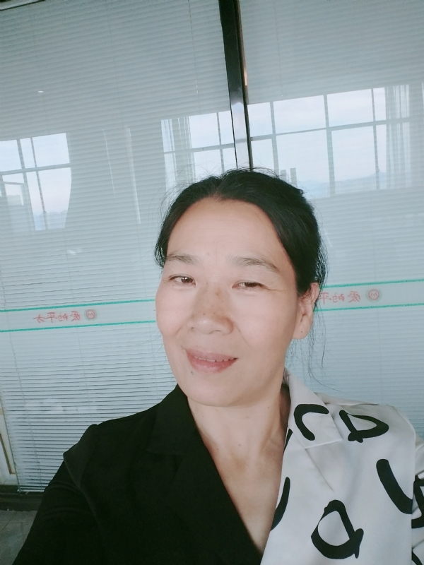 易莲的第一张照片--平潭相亲服务中心