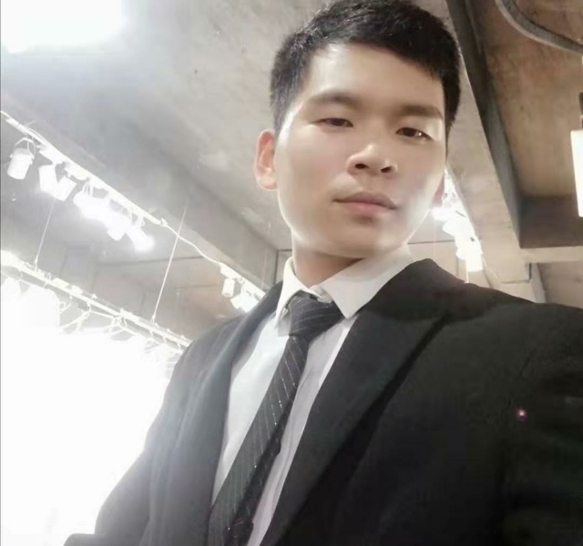 凌晨三点三分的第三张照片--平潭相亲服务中心