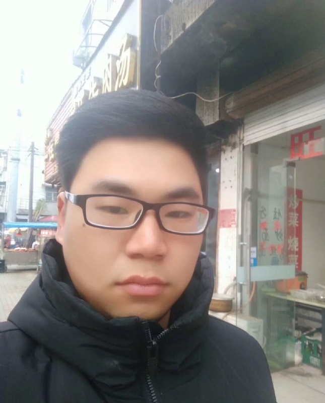 枯叶??的第一张照片--平潭相亲服务中心