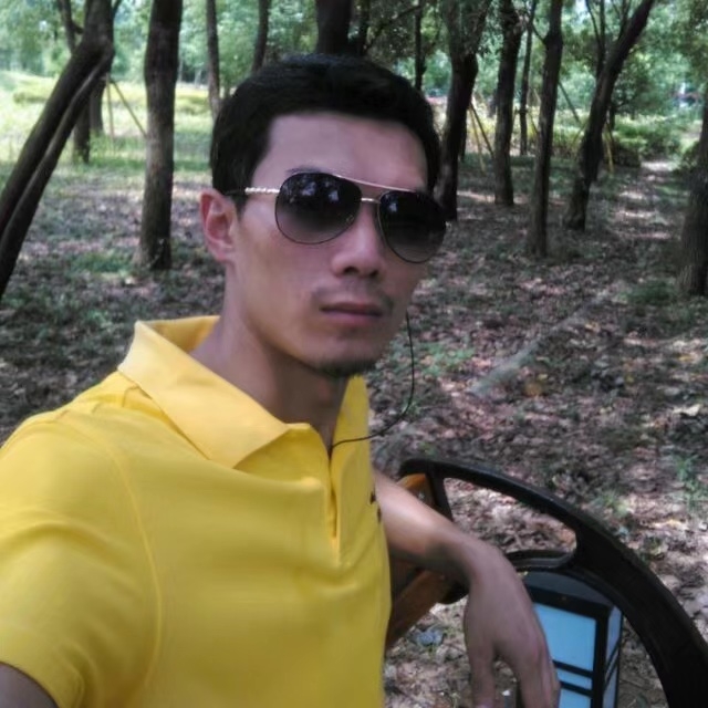 错把真心喂了狗的第二张照片--平潭相亲服务中心