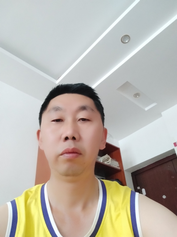 写尽半生纸上酸的第一张照片--平潭相亲服务中心