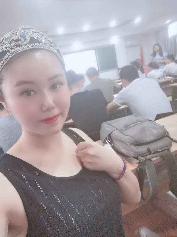 冰欣的第一张照片--平潭相亲服务中心