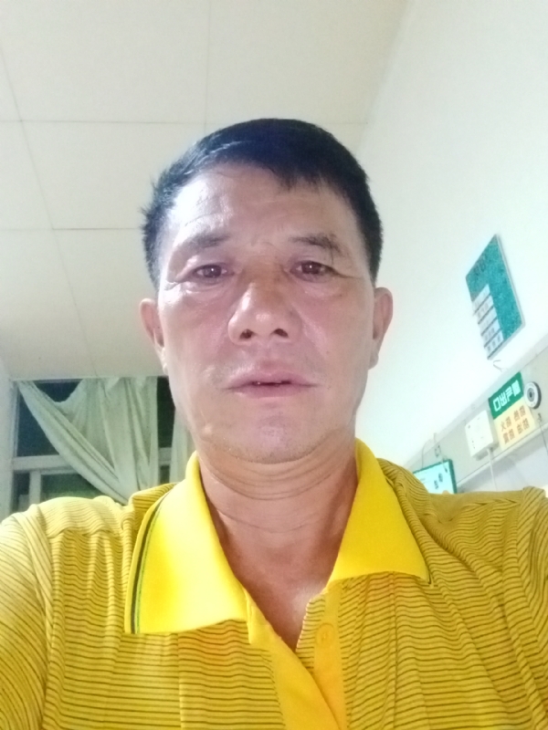 打工人的第一张照片--平潭相亲服务中心